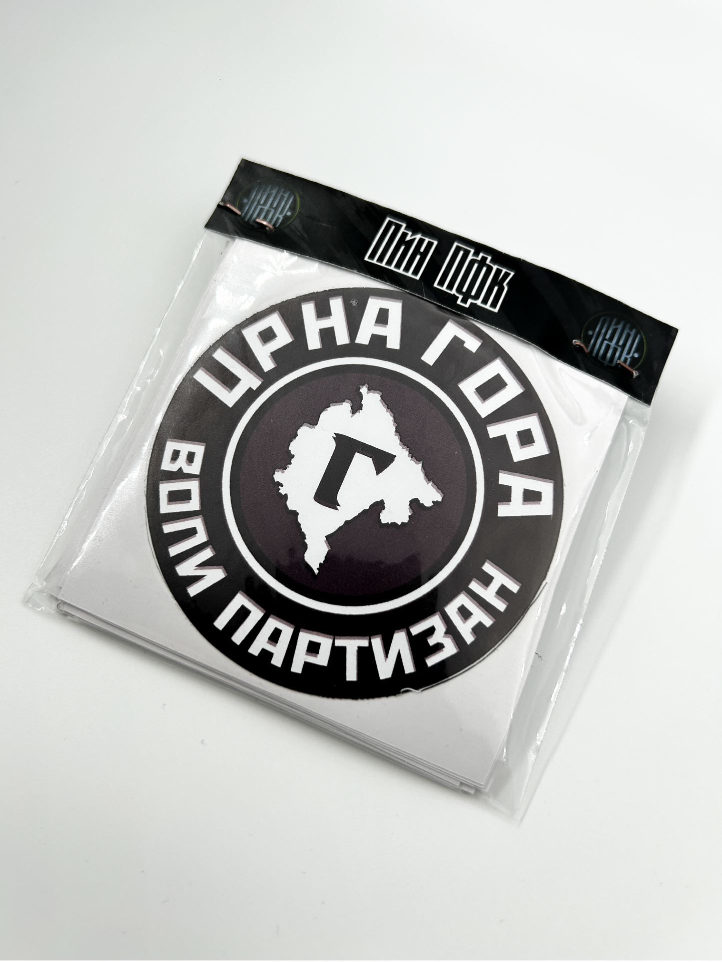 Pakovanje Partizanovih nalepnica "Crna Gora"